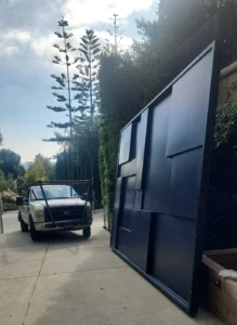 Custom gates Brentwood 25,000 pound